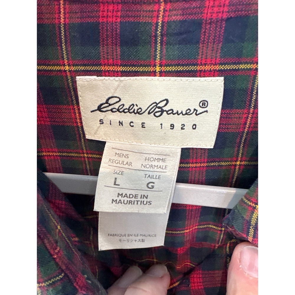 Eddie Bauer Mens Regular Fit Plaid Long Sleeve Button Down Shirt Red Green L‎ - Picture 2 of 3